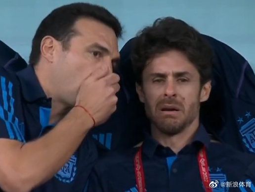 这一次，她的男友Romain Dauriac既不是好莱坞明星，也不是富翁大亨，而是一个普通记者和创意设计师。