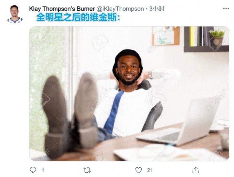 这2款海报发布在不同国家，但都以笑星金·凯瑞（JimCarrey）为主体，体现了影片高超的制作特技，值得期待 金·凯瑞或加盟《海扁王2》 出演“上校明星” 2012-08-21 据最新消息，环球公司有意邀请好莱坞喜剧天王金·凯瑞加盟《海扁王2》，出演“上校明星”一角，他是“正义永远”的创始人之一，招募超能英雄来对抗犯罪集团。